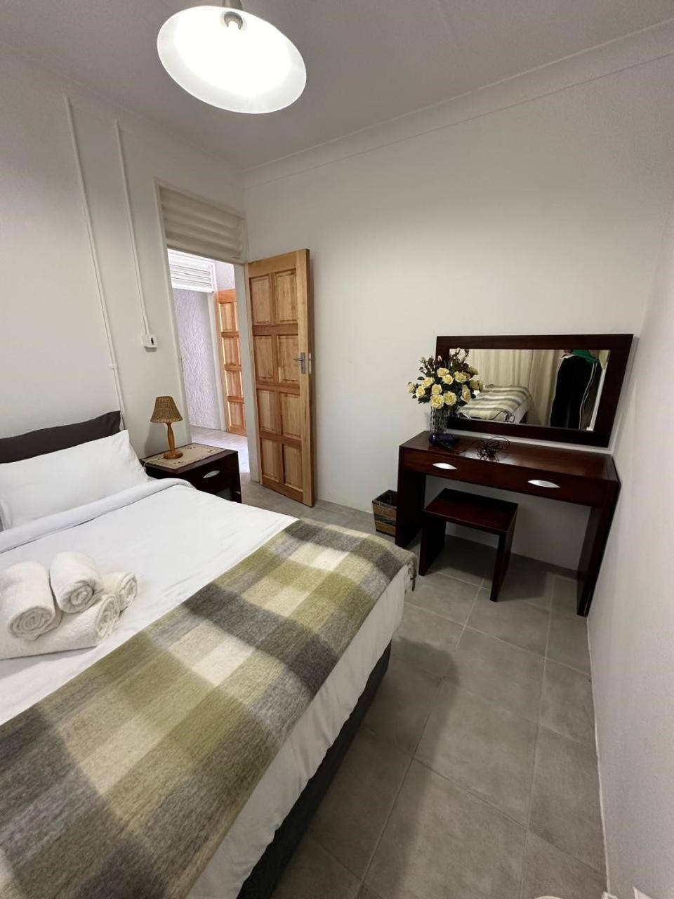 Bagley Terrace 136 Cottage Johannesburg Buitenkant foto