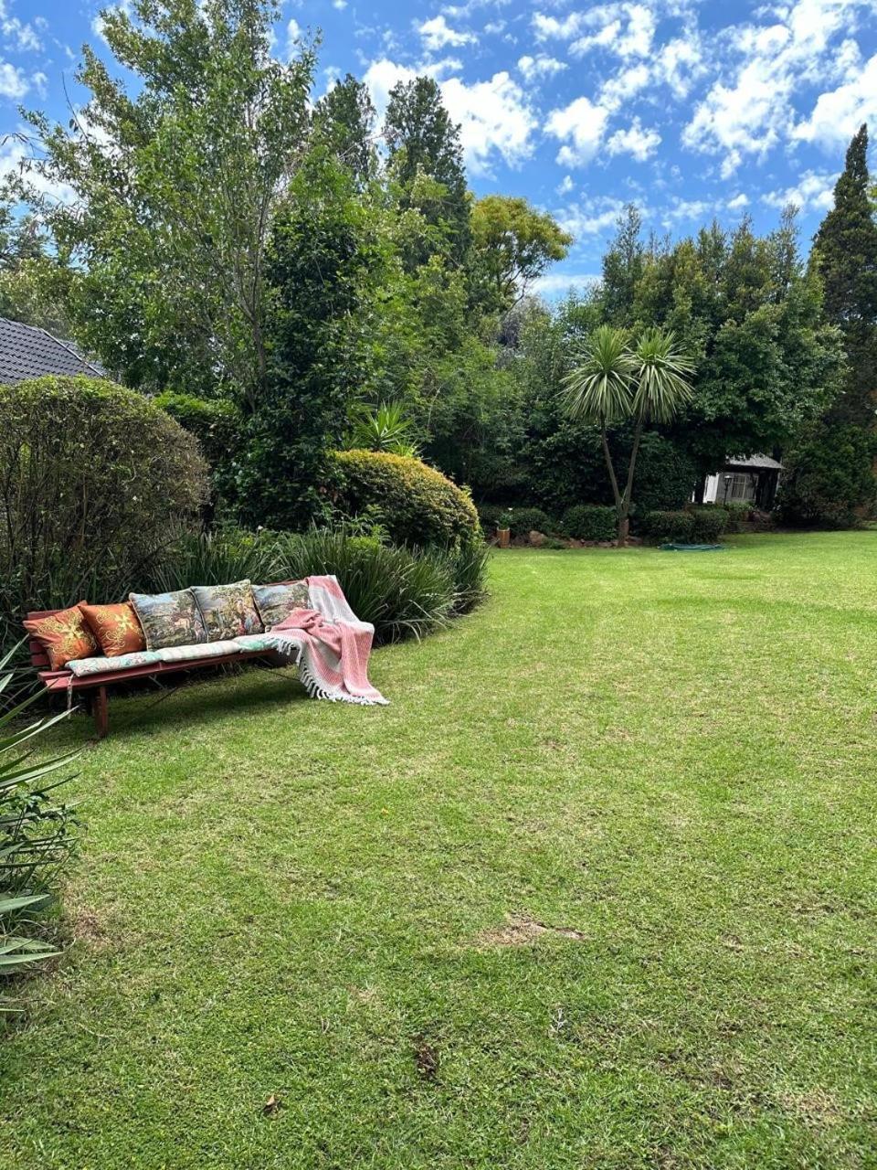 Bagley Terrace 136 Cottage Johannesburg Buitenkant foto