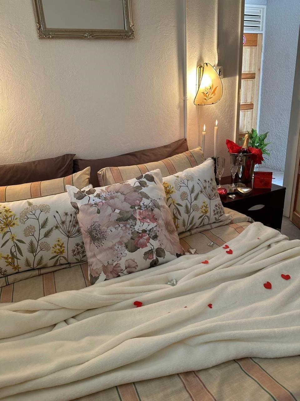 Bagley Terrace 136 Cottage Johannesburg Buitenkant foto